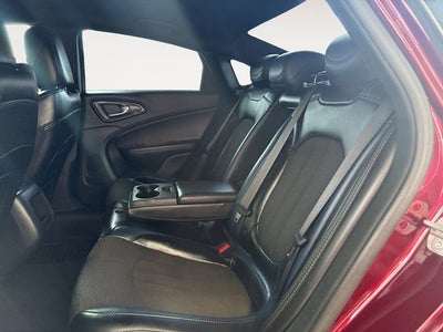 2016 Chrysler 200 S