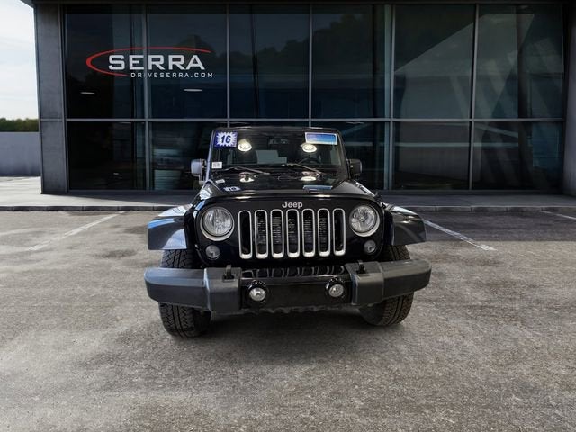 2016 Jeep Wrangler Unlimited Sahara