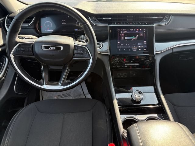 2022 Jeep Grand Cherokee L Laredo