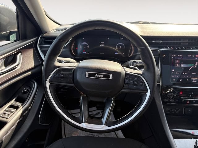 2022 Jeep Grand Cherokee L Laredo