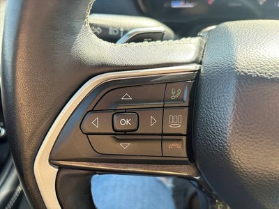 2022 Jeep Grand Cherokee L Laredo