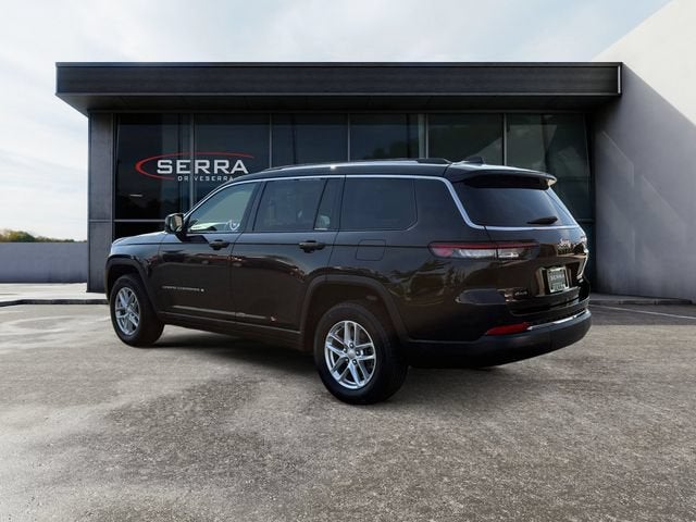 2022 Jeep Grand Cherokee L Laredo