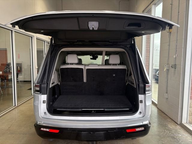 2023 Jeep Grand Wagoneer Series II