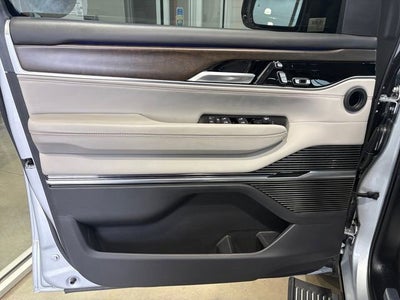 2023 Jeep Grand Wagoneer Series II