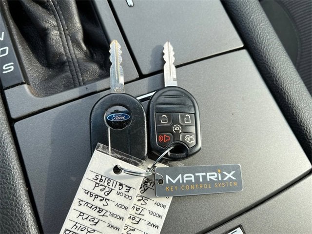 2014 Ford Taurus SEL