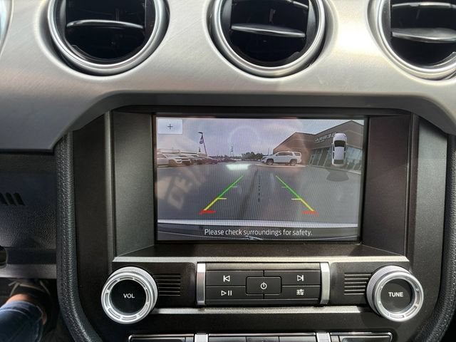 2021 Ford Mustang EcoBoost