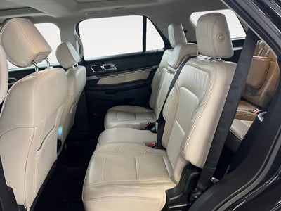 2017 Ford Explorer Platinum