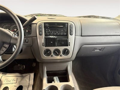 2003 Ford Explorer XLT