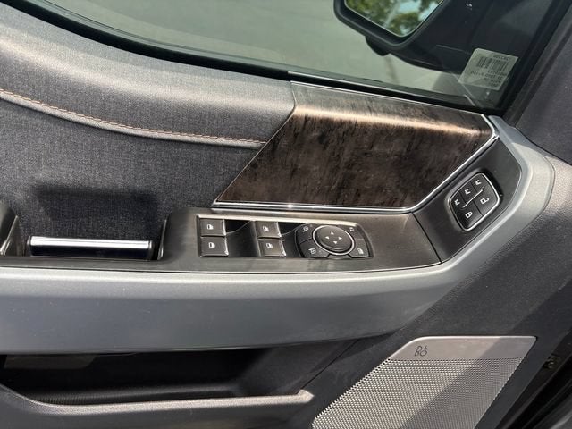 2022 Ford F-150 Lightning Pro