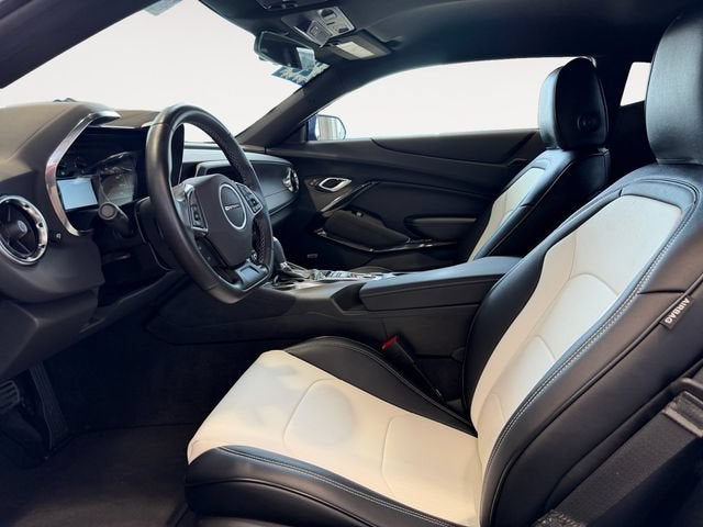2023 Chevrolet Camaro LT1
