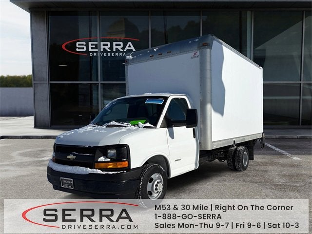 2017 Chevrolet Express Cutaway 4500 Base