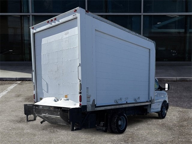 2017 Chevrolet Express Cutaway 4500 Base