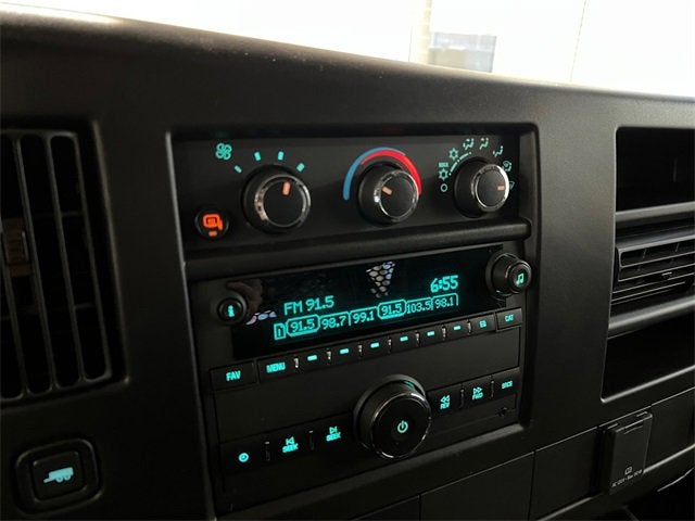 2024 Chevrolet Express Cargo 2500 WT