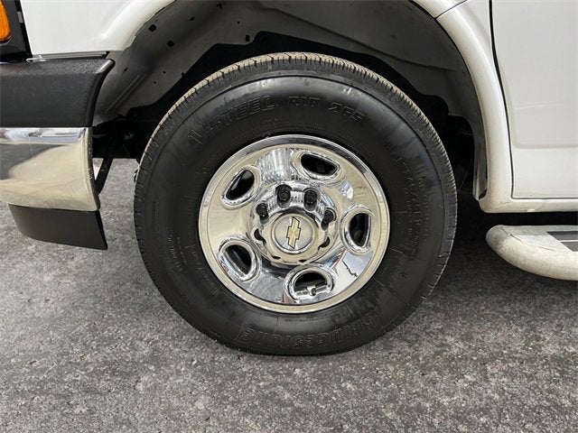 2024 Chevrolet Express Cargo 2500 WT
