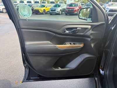 2019 GMC Acadia SLE