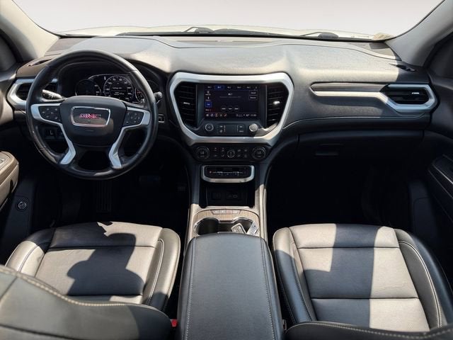2022 GMC Acadia SLT