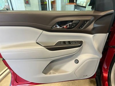 2022 GMC Acadia SLT