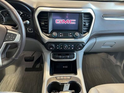 2022 GMC Acadia SLT