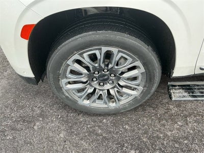 2023 GMC Yukon Denali Ultimate