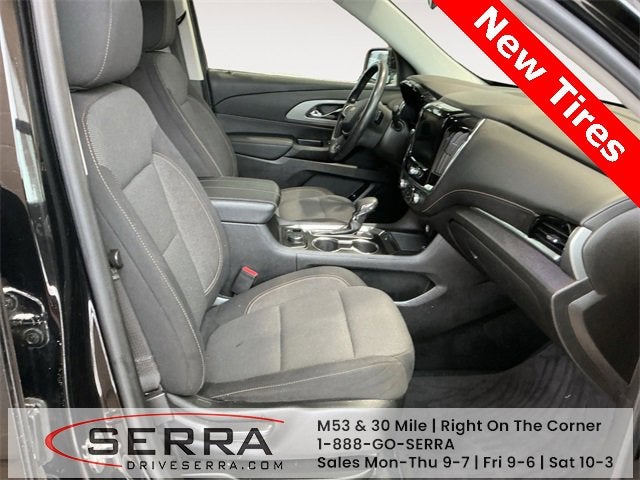 2021 Chevrolet Traverse LT Cloth