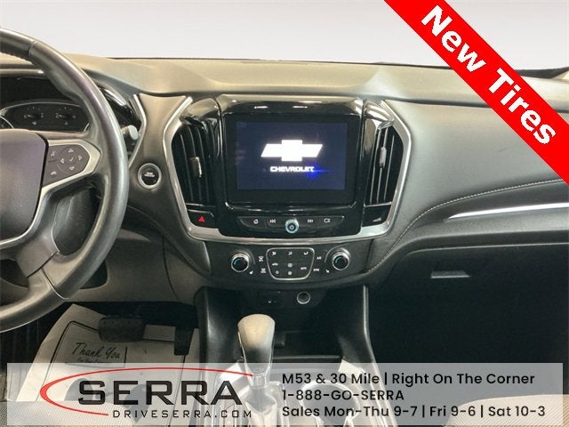 2021 Chevrolet Traverse LT Cloth