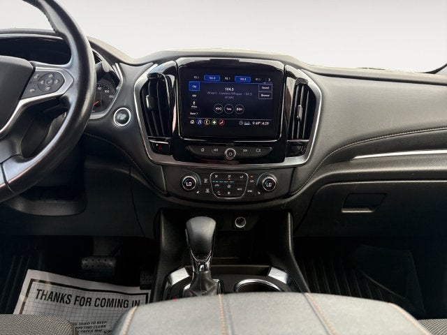 2021 Chevrolet Traverse LT Cloth