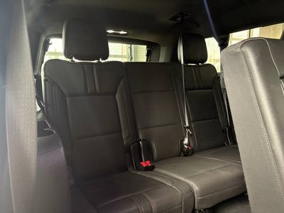 2023 Chevrolet Suburban RST
