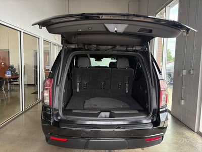 2023 Chevrolet Suburban RST