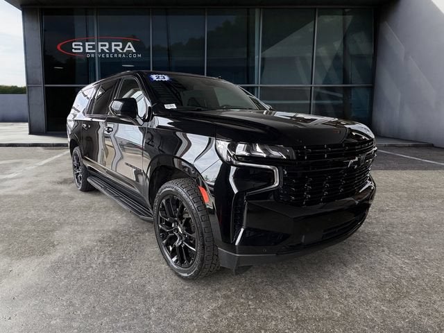 2023 Chevrolet Suburban RST