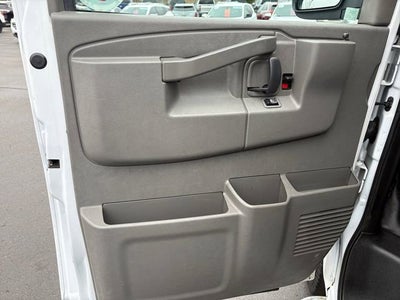 2021 GMC Savana Cargo 2500 Work Van