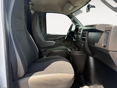 2025 GMC Savana Cargo Work Van