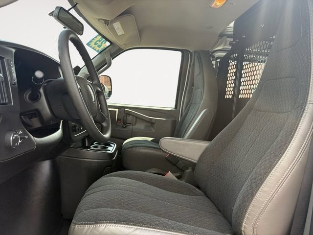 2025 GMC Savana Cargo Work Van