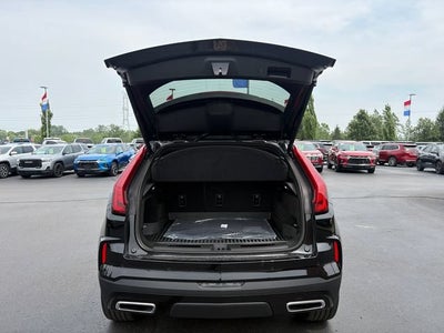 2025 Cadillac XT4 Premium Luxury
