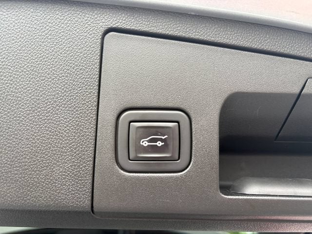 2021 Cadillac XT4 AWD Premium Luxury