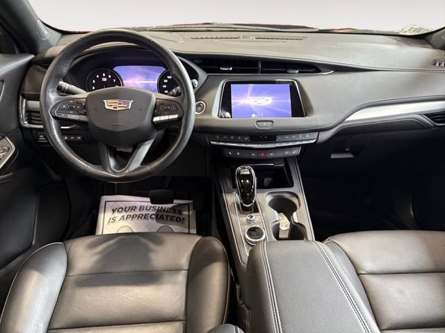 2023 Cadillac XT4 Premium Luxury