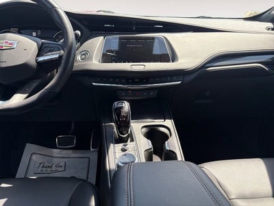 2023 Cadillac XT4 Sport
