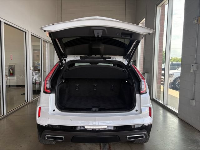 2024 Cadillac XT4 Sport