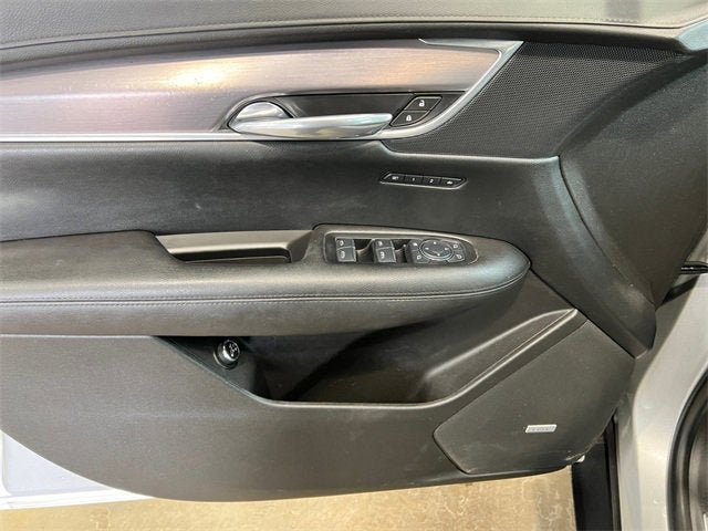 2017 Cadillac XT5 Luxury FWD