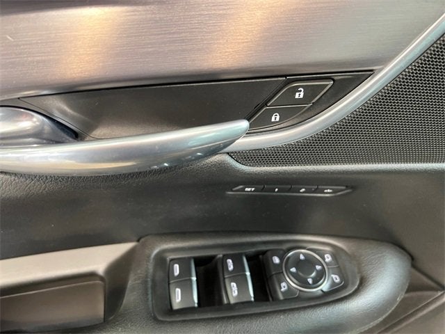 2017 Cadillac XT5 Luxury FWD