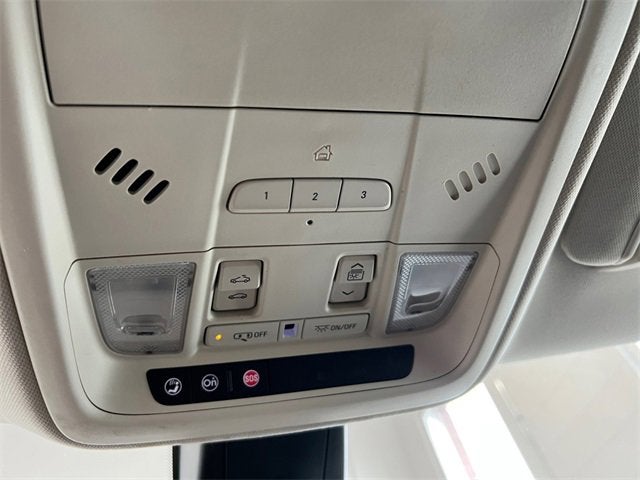 2017 Cadillac XT5 Luxury FWD