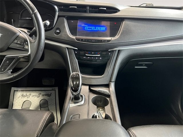 2017 Cadillac XT5 Luxury FWD