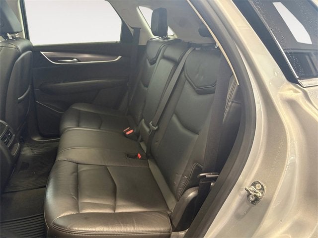 2017 Cadillac XT5 Luxury FWD