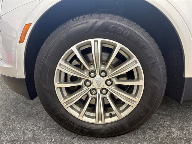 2017 Cadillac XT5 Luxury FWD