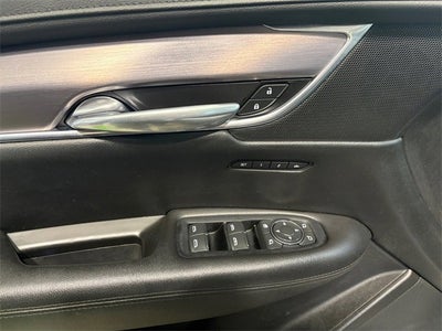 2017 Cadillac XT5 Luxury FWD