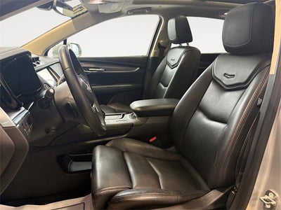 2017 Cadillac XT5 Luxury FWD