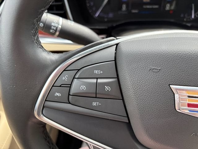 2019 Cadillac XT5 Luxury FWD