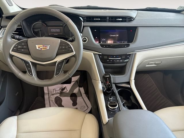 2024 Cadillac XT5 Premium Luxury