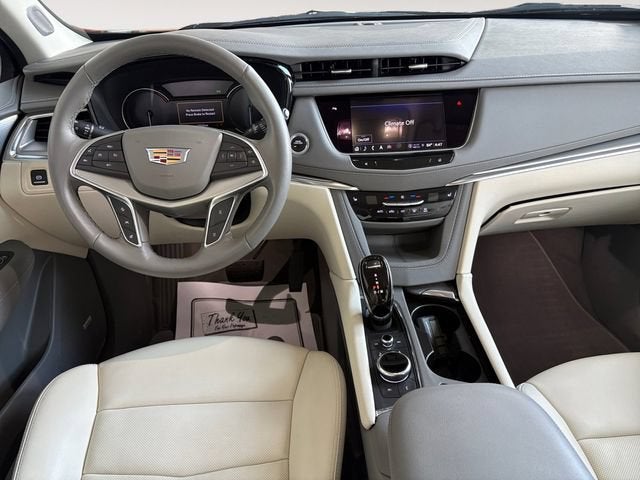 2024 Cadillac XT5 Premium Luxury