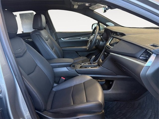 2025 Cadillac XT5 Sport