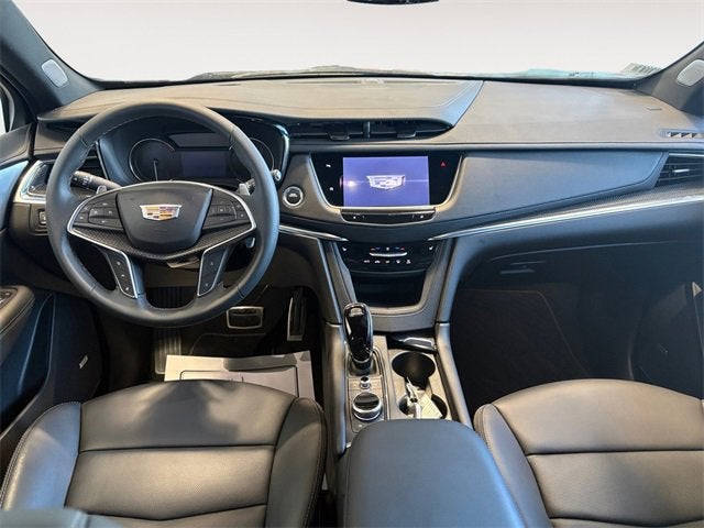 2025 Cadillac XT5 Sport